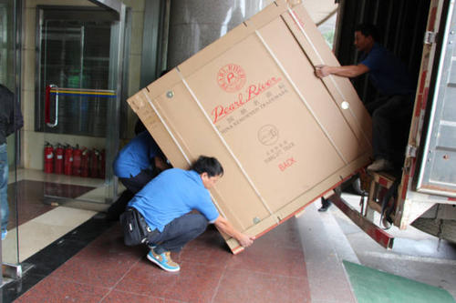 安源钢琴贵重工艺品无忧运
